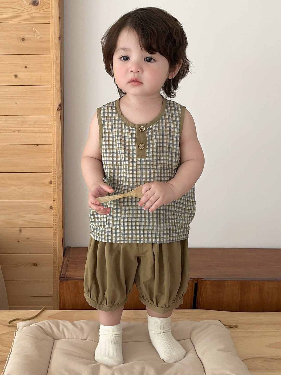 Baby Boy Summer Two-piece Set, Simple Checkered Sleeveless Vest, Loose Lantern Shorts